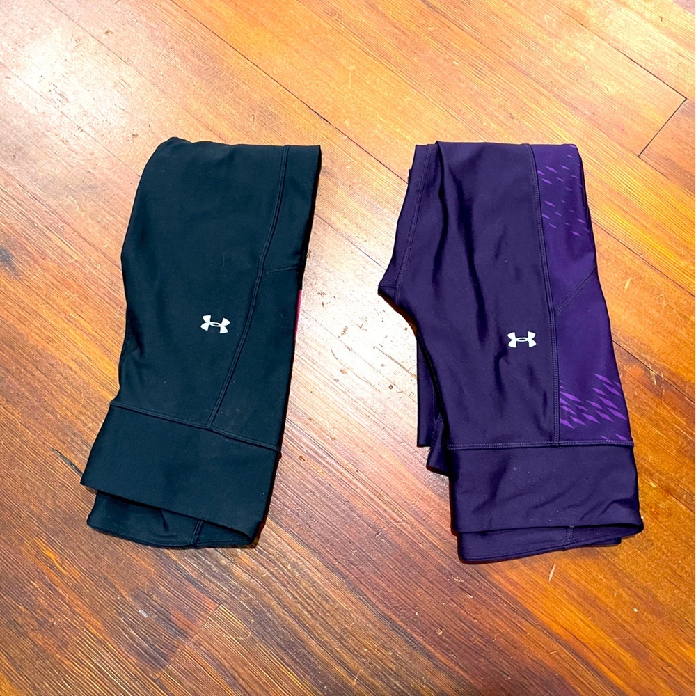 Lot of 2!! Under Armor Leggings Capri Size S